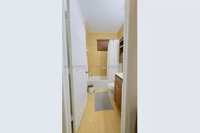 10131 NW 10th, Miami, FL 33172 - Photo 11