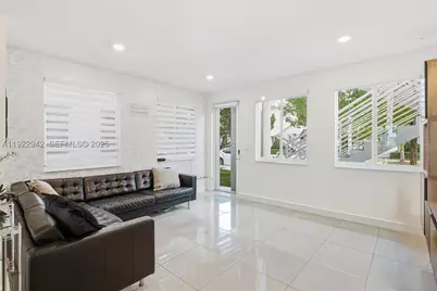 6420 NW 102nd #110, Doral, FL 33178 - Photo 15