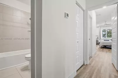 6420 NW 102nd #110, Doral, FL 33178 - Photo 29