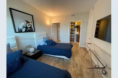 650 NE 32nd #3005, Miami, FL 33137 - Photo 17