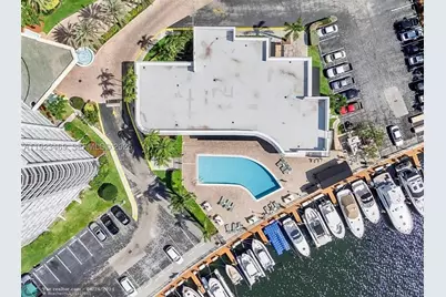 100 Golden Isles #605, Hallandale, FL 33009 - Photo 29