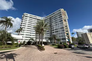 100 Golden Isles, Hallandale, FL 33009 - Photo 7