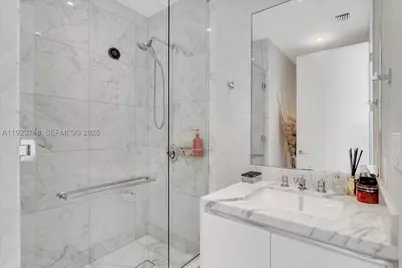 16901 Collins #1802, Sunny Isles Beach, FL 33160 - Photo 21