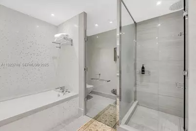 16901 Collins #1802, Sunny Isles Beach, FL 33160 - Photo 19