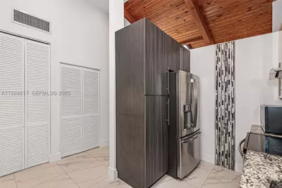 2621 S Parkview, Hallandale, FL 33009 - Photo 11