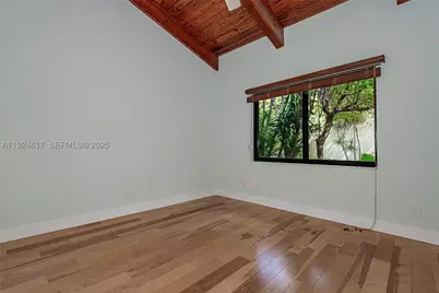 2621 S Parkview, Hallandale, FL 33009 - Photo 21