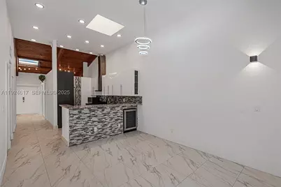 2621 S Parkview, Hallandale, FL 33009 - Photo 7