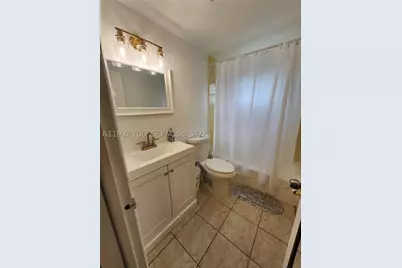 1100 NE 9th #203, Fort Lauderdale, FL 3240 - Photo 5