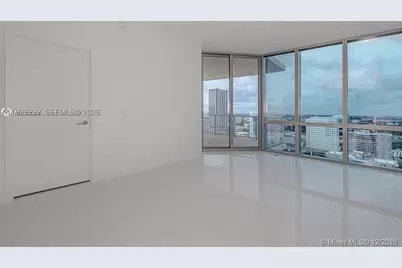 851 NE 1st #1608, Miami, FL 33132 - Photo 9
