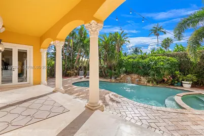 3406 Leigh, Pompano Beach, FL 33062 - Photo 3