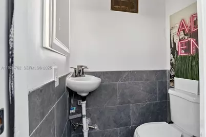 2256 Simms, Hollywood, FL 33020 - Photo 23