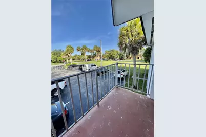 7250 SW 94th #B6, Miami, FL 33173 - Photo 11