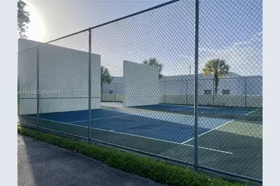 7250 SW 94th #B6, Miami, FL 33173 - Photo 19