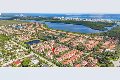 1135 Satinleaf, Hollywood, FL 33019 - Photo 59