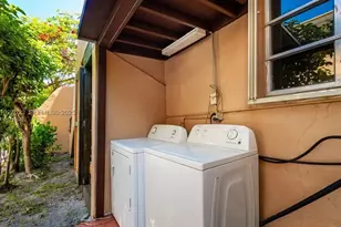 1872 SW 9th, Miami, FL 33135 - Photo 43