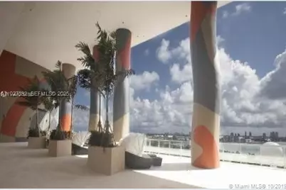 50 Biscayne #3807, Miami, FL 33132 - Photo 21