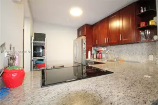 20379 W Country Club, Aventura, FL 33180 - Photo 11