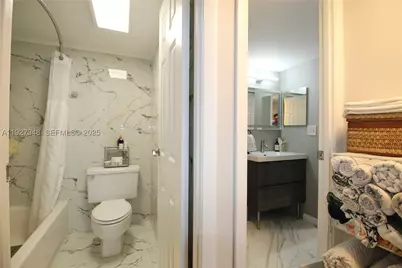 20379 W Country Club #2237, Aventura, FL 33180 - Photo 21