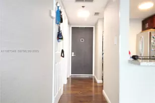 20379 W Country Club, Aventura, FL 33180 - Photo 25