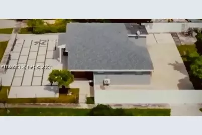 100 NE 171st, Miami, FL 33162 - Photo 17