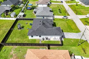 1310 NW 10th, Cape Coral, FL 33993 - Photo 35