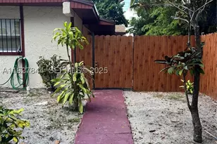 1581 NE 117, Miami, FL 33161 - Photo 3