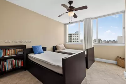 7135 Collins #1015, Miami Beach, FL 33141 - Photo 17