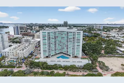 7135 Collins #1015, Miami Beach, FL 33141 - Photo 31