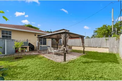 701 NE 6th, Hallandale, FL 33009 - Photo 21