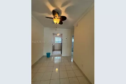 401 Collins #21, Miami Beach, FL 33139 - Photo 7