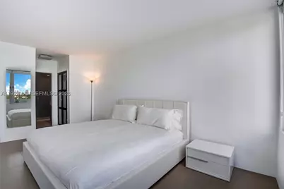 1000 West #311, Miami Beach, FL 33139 - Photo 13