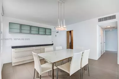 1000 West #311, Miami Beach, FL 33139 - Photo 7