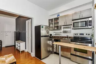1000 Meridian, Miami Beach, FL 33139 - Photo 11