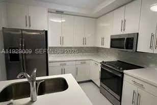 2651 NE 212th, Miami, FL 33180 - Photo 3