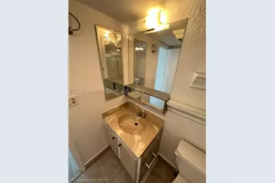 8001 Fairview #101, Tamarac, FL 33321 - Photo 11