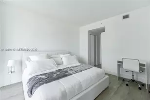 121 NE 34th, Miami, FL 33137 - Photo 9