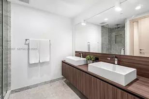 1000 Brickell, Miami, FL 33131 - Photo 11