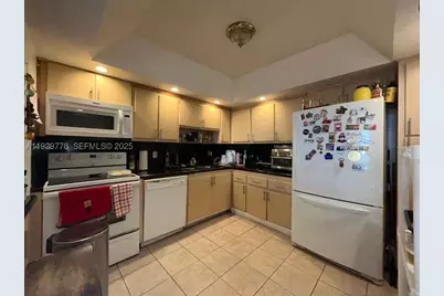 13499 Biscayne #1206, North Miami, FL 33181 - Photo 5