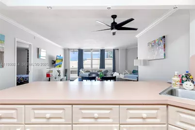 3725 S Ocean #1421, Hollywood, FL 33019 - Photo 17