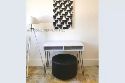 1611 Michigan #21, Miami Beach, FL 33139 - Photo 5