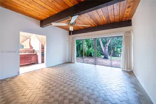 19212 NE 25th, Miami, FL 33180 - Photo 21