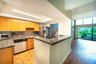 19212 NE 25th, Miami, FL 33180 - Photo 5