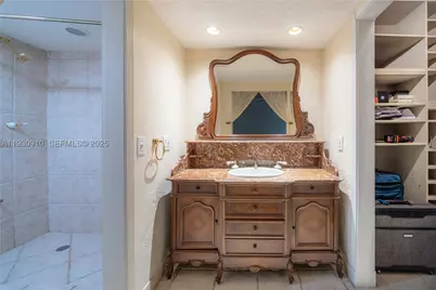 19212 NE 25th #283D, Miami, FL 33180 - Photo 23