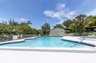 19212 NE 25th, Miami, FL 33180 - Photo 31