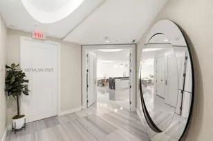 17901 Collins, Sunny Isles Beach, FL 33160 - Photo 17