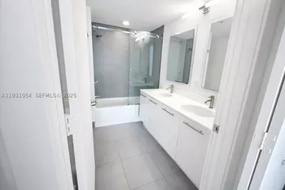 92 SW 3rd #1408, Miami, FL 33130 - Photo 7