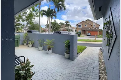 [Address not provided], Pembroke Pines, FL 33025 - Photo 11