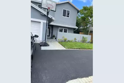 [Address not provided], Pembroke Pines, FL 33025 - Photo 13