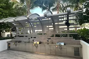 851 NE 1st, Miami, FL 33132 - Photo 37