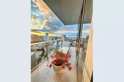 851 NE 1st #2212, Miami, FL 33132 - Photo 25
